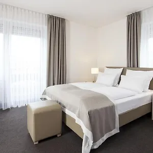 Senator 3* Munich